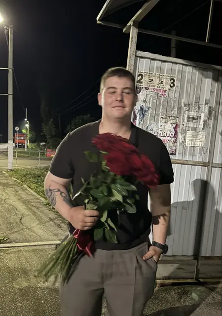 Андрей из Порту-Велью, ищу на сайте знакомства на одну ночь