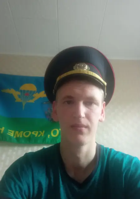 Павел из Гродно, мне 25, познакомлюсь без обязательств
