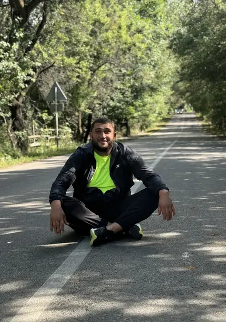 Я Ислам, 35, из Праги, ищу знакомства на одну ночь