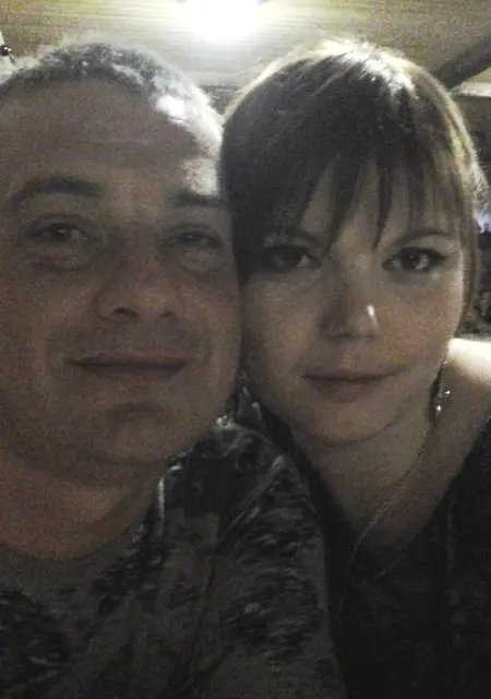 Я Екатерина И Евге, 39, из Лозова, ищу знакомства без обязательств