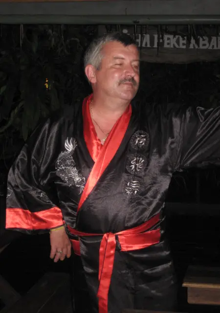 Viktor з Києва, шукаю на сайті знайомства на одну ніч