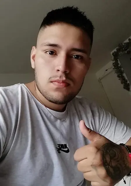 Я Jhon, 27, из Чиклайо, ищу знакомства на одну ночь