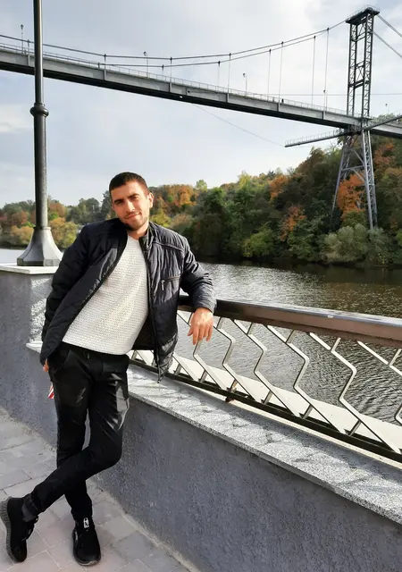 Я Діма, 30, знакомлюсь на одну ночь в Житомире