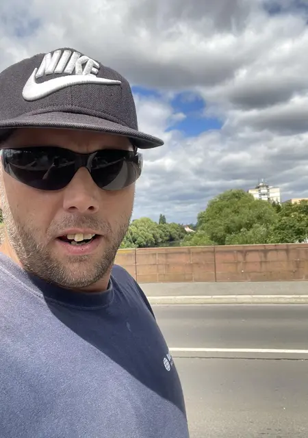 Я Speedy, 40, знакомлюсь для постоянных отношений в Ланштайн