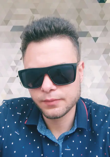 Я Антон, 29, из Луганска, ищу знакомства без обязательств