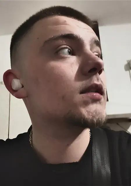 Даня з Косів, шукаю на сайті знайомства на одну ніч