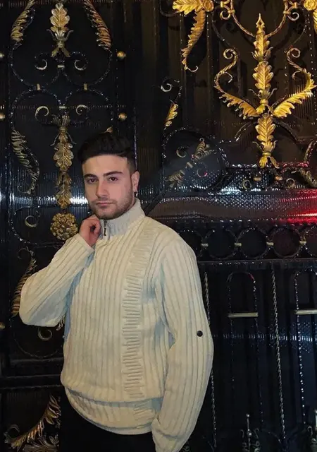 Артур из Луцка, ищу на сайте знакомства на одну ночь