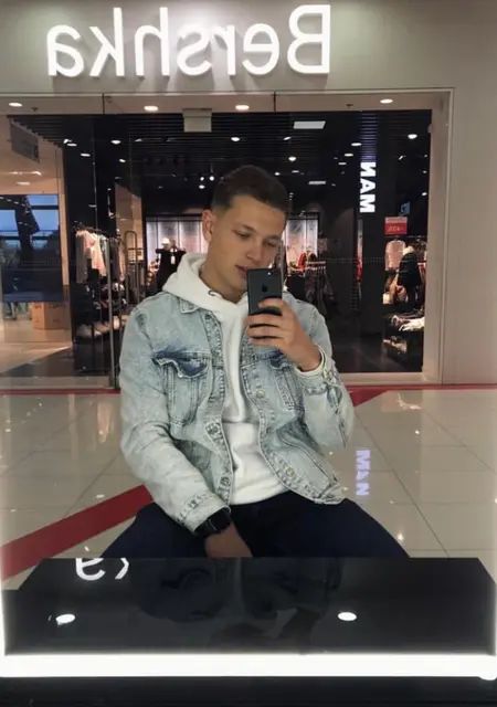 Я Artem, 25, знакомлюсь для приятного времяпровождения в Черкассах