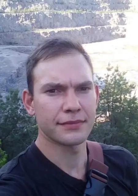 Я Антон, 29 років з Білої Церкви, шукаю знайомства без зобов'язань