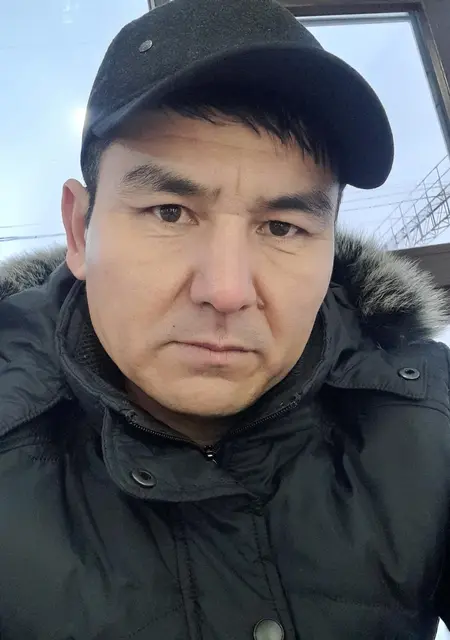 Ринат из Астаны, мне 41, познакомлюсь на одну ночь