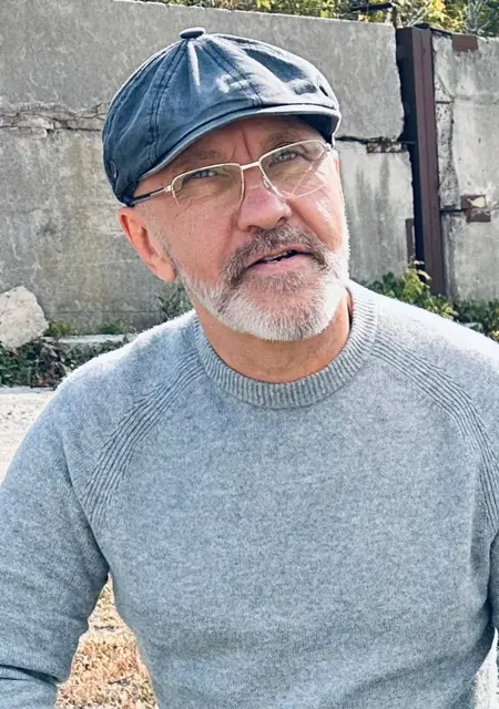 Я Alexandr, 57 років, знайомлюсь без зобов'язань у Дніпрі