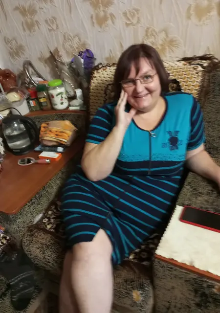 Мария з Донецька, мені 47 років, познайомлюсь для постійних стосунків