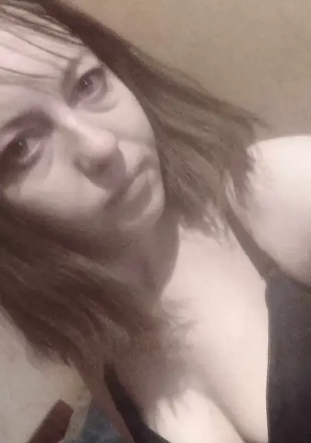 Олена з Хмельницький, шукаю на сайті знайомства без зобов'язань