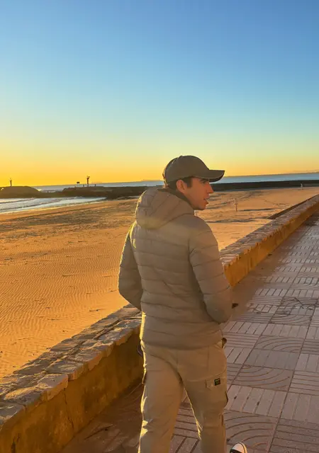 Jose de Alcalá de Henares, busco en el sitio lío de una noche