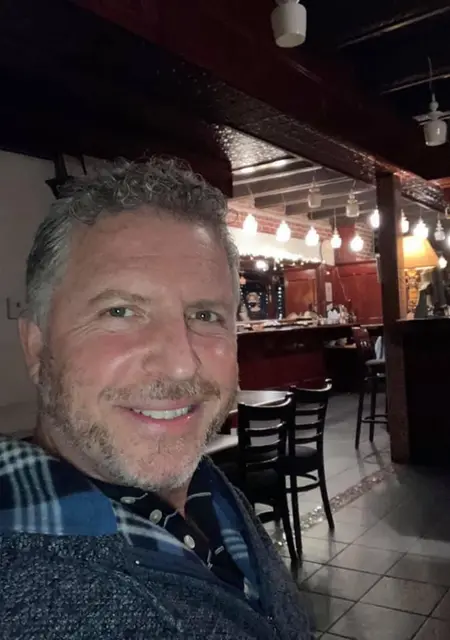 George из Парижа, ищу на сайте постоянные отношения