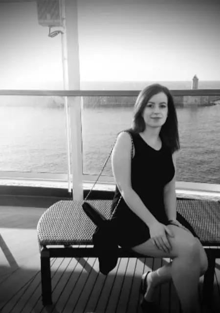 Я Mnica, 37, из Мадрида, ищу знакомство