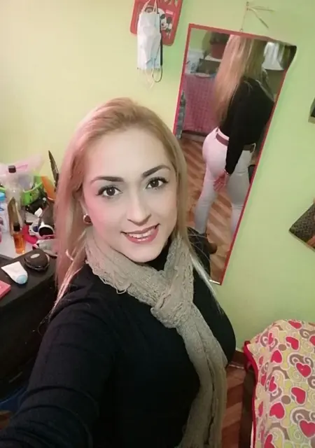 Jennifer из Мадрида, мне 41, познакомлюсь