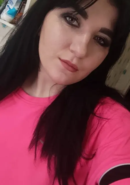 Я Вера, 22, из Киева, ищу знакомство для открытые отношения