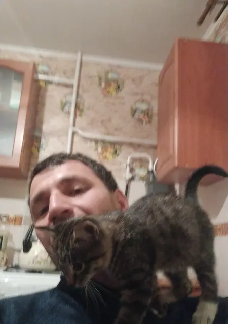 Руслан из Новополоцка, ищу на сайте знакомства без обязательств