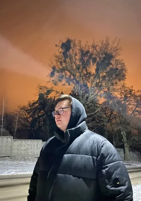 Я Олег, 20, знакомлюсь без обязательств в Харькове