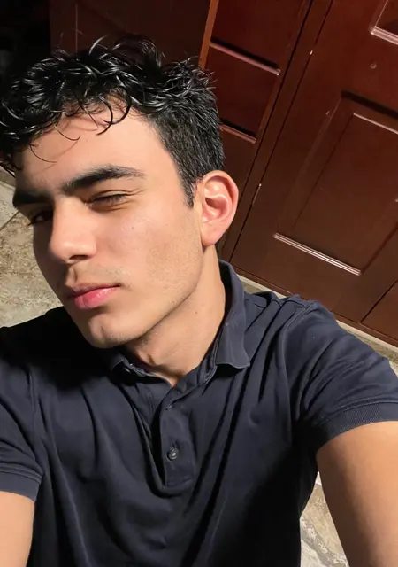 Я Ariel, 20, из Мехико, ищу знакомство для дружбы