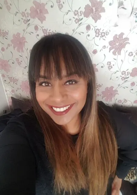 Я Babz, 39, из Лондона, ищу знакомство