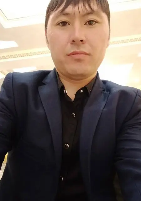 Я Нурлан, 34, из Талдыкоргана, ищу знакомство для постоянных отношений