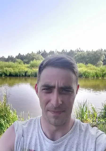 Я Евгений, 34, знакомлюсь на одну ночь в Молодечно