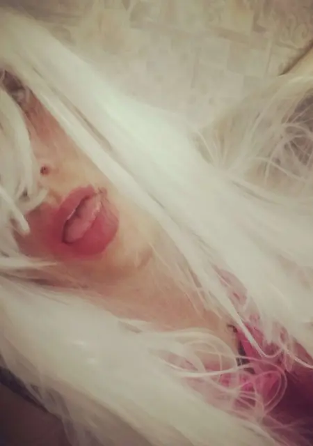 Алиса из Новомосковска, ищу на сайте знакомства на одну ночь