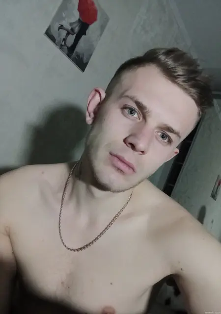 Artem из Орши, ищу на сайте знакомства на одну ночь