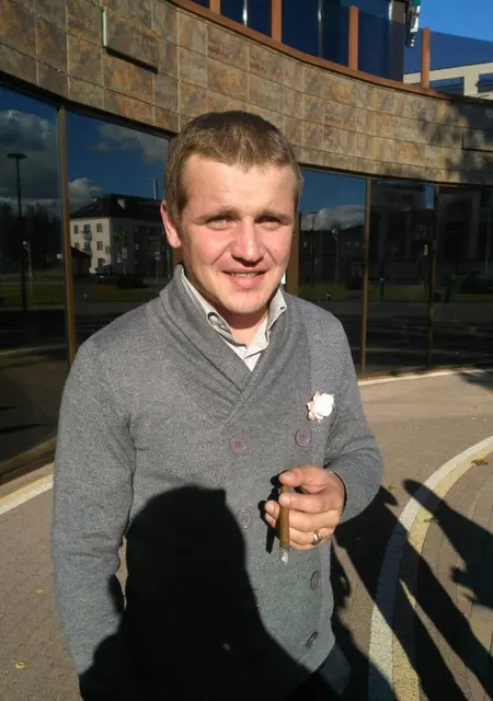 Я Александр, 34, из Кобрина, ищу знакомства без обязательств