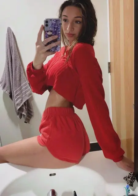 Roksana из Варшавы, мне 18, познакомлюсь для общения