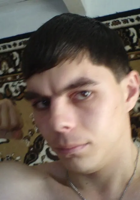 Ванёк з Волновахи, шукаю на сайті постійні стосунки