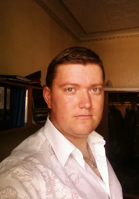 Валерий з Харкова, мені 44 років, познайомлюсь без зобов'язань