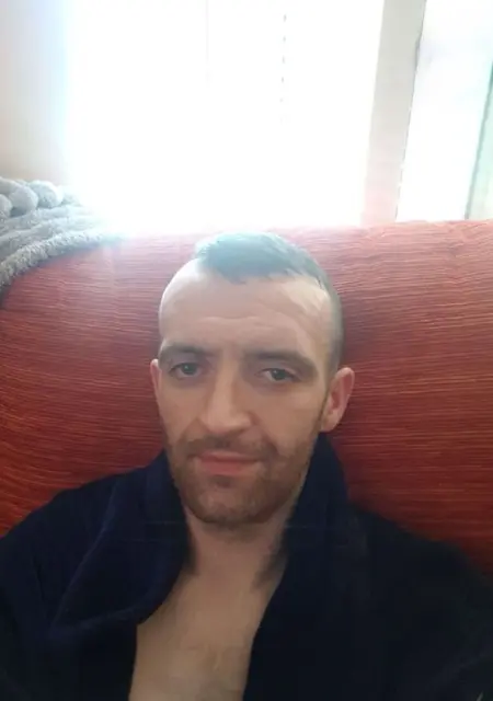 Я Peter, 27, из Мадрида, ищу знакомство