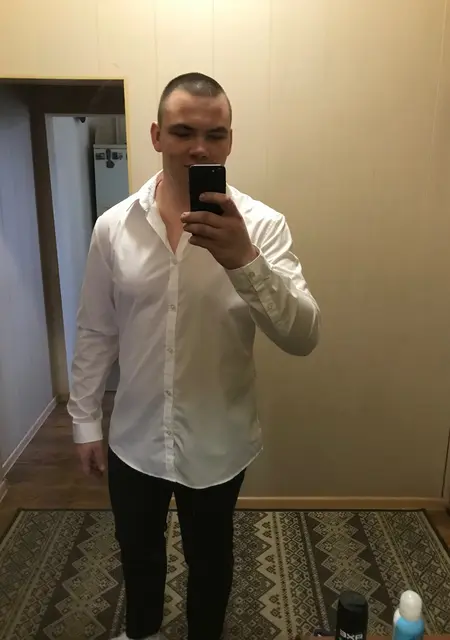 Vlad из Франкфурта-на-майне, ищу на сайте знакомства без обязательств