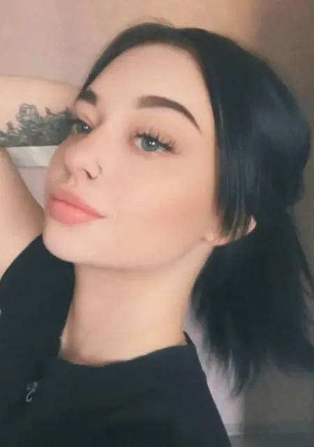 Я Диана, 24, знакомлюсь без обязательств в Минске