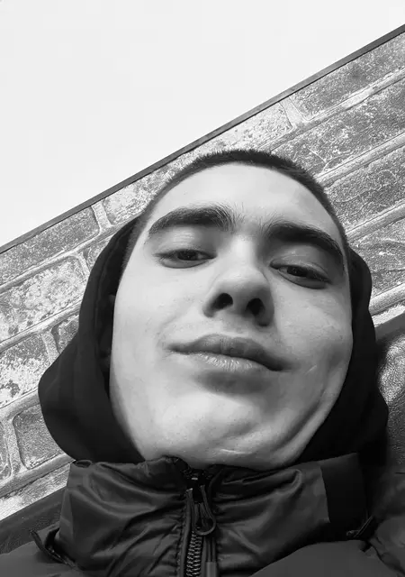 Арслан з Маріуполя, мені 26 років, познайомлюсь для приємного проведення часу