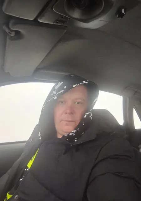 Я Максим, 37, из Новополоцка, ищу знакомство для постоянных отношений