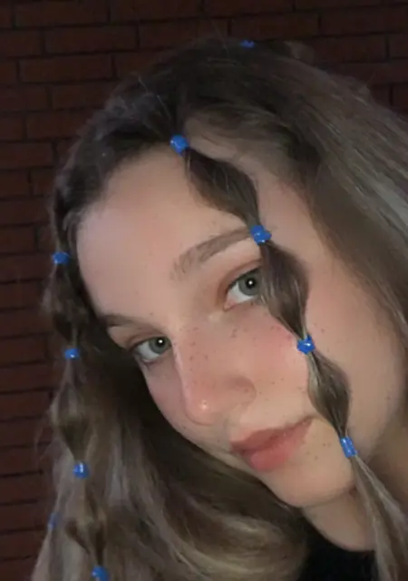 Я Аделина, 23, знакомлюсь для общения в Одессе