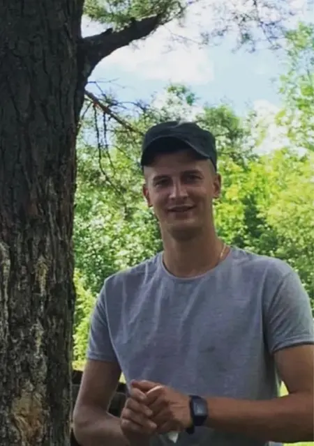 Я Yrii, 28 років, знайомлюсь без зобов'язань у Чернігові