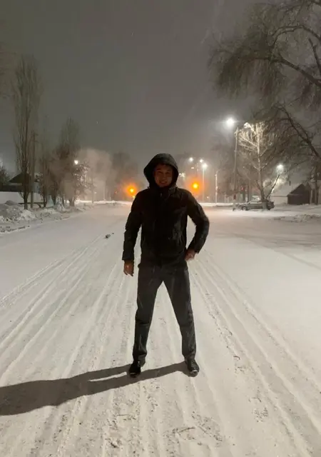 Арман из Астаны, ищу на сайте знакомства без обязательств