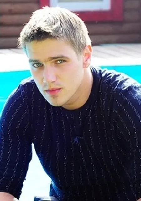 Я Сергей, 36 років з Полтавы, шукаю знайомства без зобов'язань