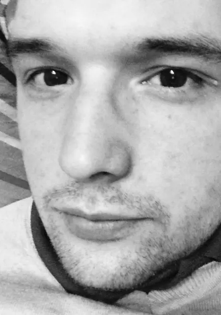 Я Вадим, 36 років з Чернівців, шукаю знайомства без зобов'язань