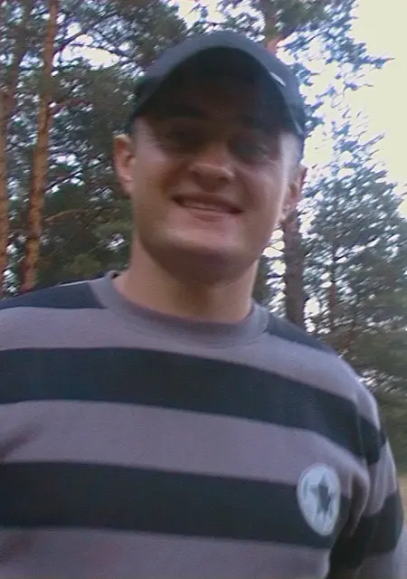 Я Alex, 41, знакомлюсь для постоянных отношений в Волковыске