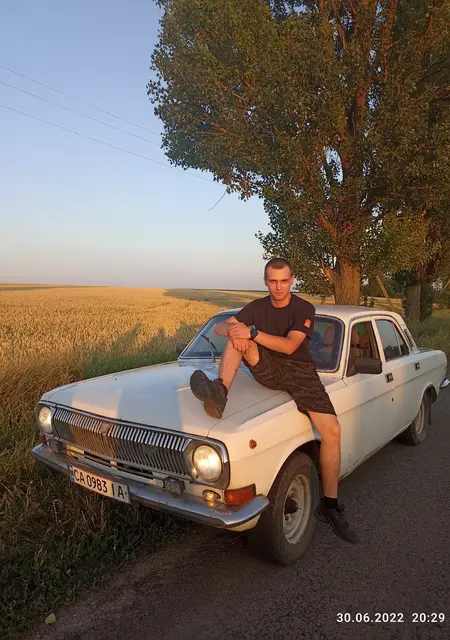 Я Александр, 22 років, знайомлюсь для приємного проведення часу у Умани