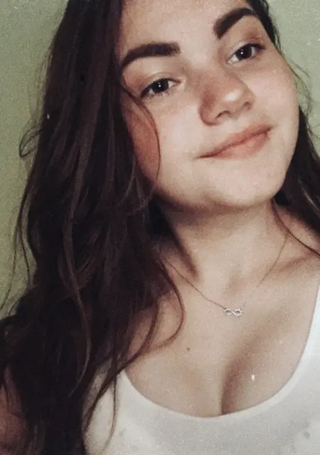 Маша з Коломия, мені 22 років, познайомлюсь для дружбы