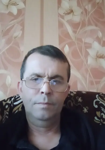 Я Виталий, 55, знакомлюсь для дружбы в Луганске