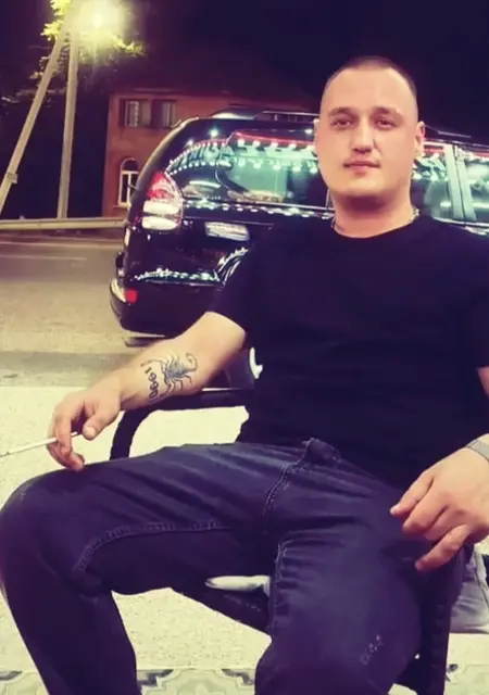 Игорь из Новопскова, ищу на сайте приятное времяпровождение