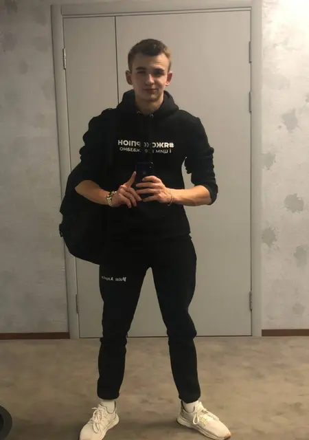 Я Георгий, 20 років, знайомлюсь без зобов'язань у Хмельницькому